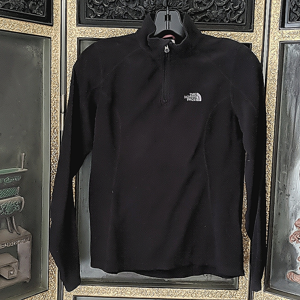 The North Face 1/4 Zip
